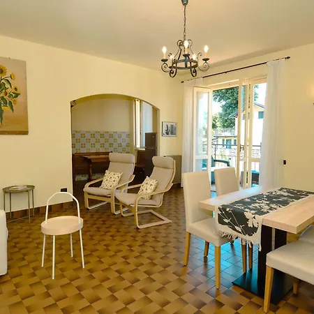 Apartmanhotel La Piccola 4*