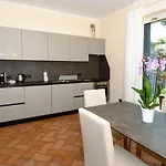 La Piccola 4*