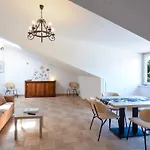 La Piccola 4*