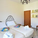 La Piccola Aparthotel 4*